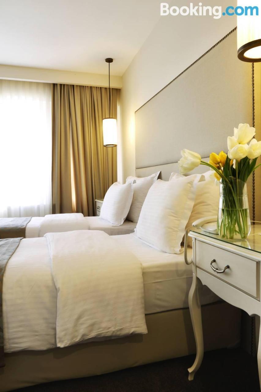 Taximtown Hotel Istanbul Exterior foto